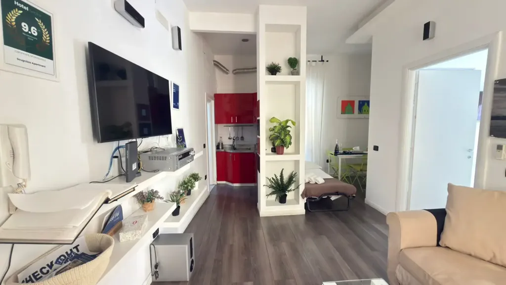 Elutuba - Rustic-Style Flat with Balcony in Naples Centre