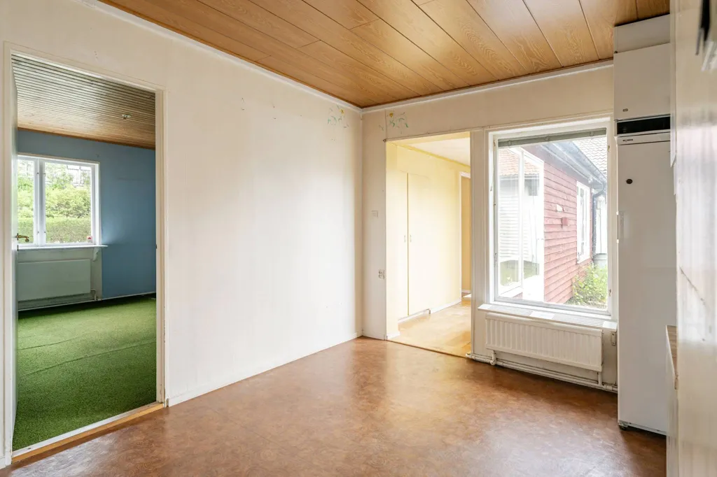 Toad - Villa with Garden in Vallentuna