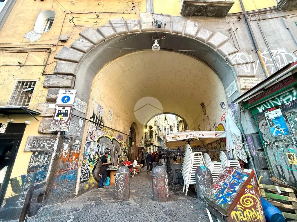 Giardino - Rearranged Apartment with Balcony in Naples