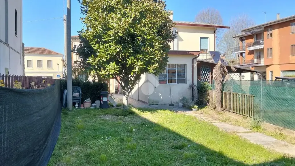 Garden - Villa with Private Garden in Teolo