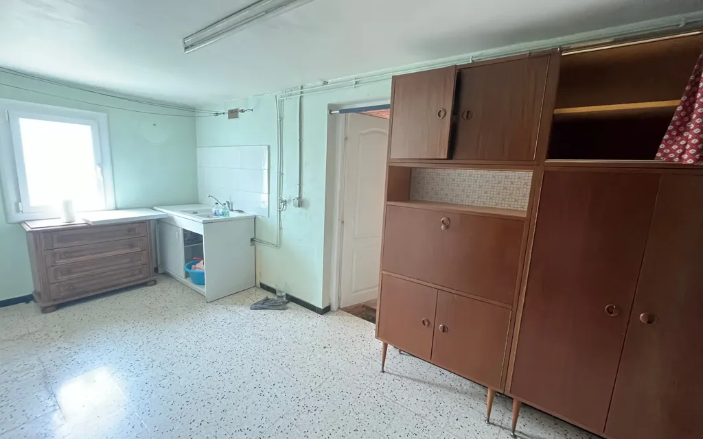 Buanderie - Maison avec Jardin et Terrasse à Lunel