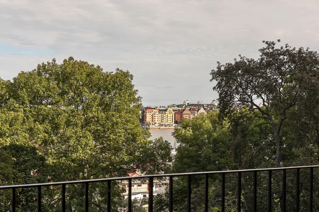 Rõdu - Apartment with Waterfront View in Hornstull