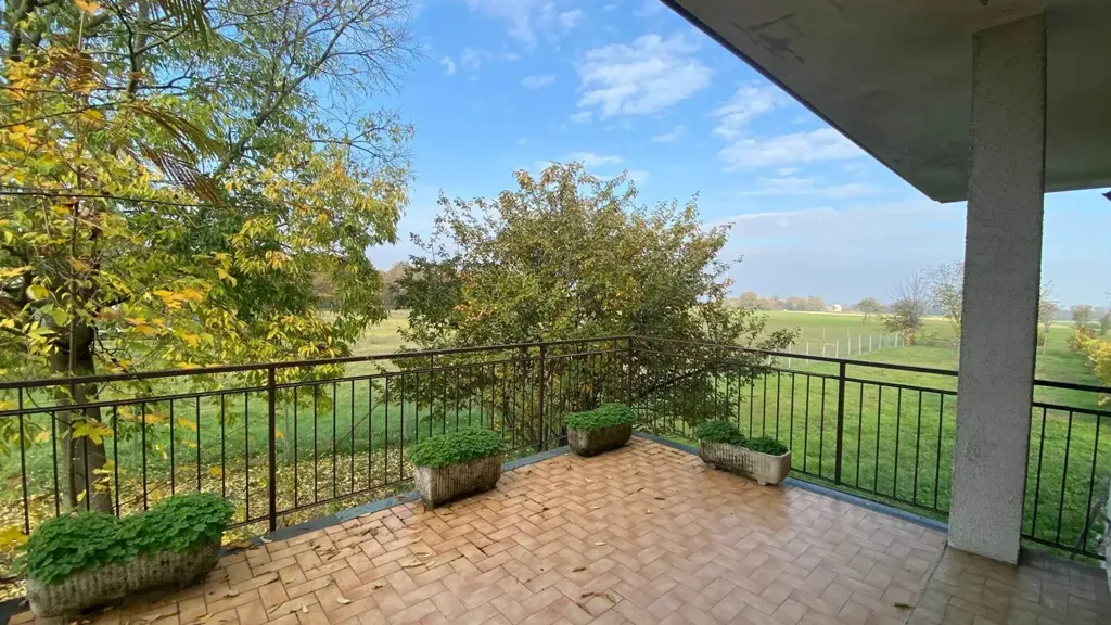Rõdu - Villa with Garden in Ponte Dell'Olio