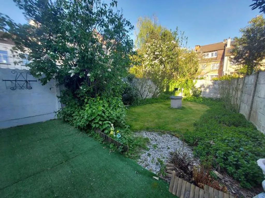 Aed - Income Property with Garden in Jette