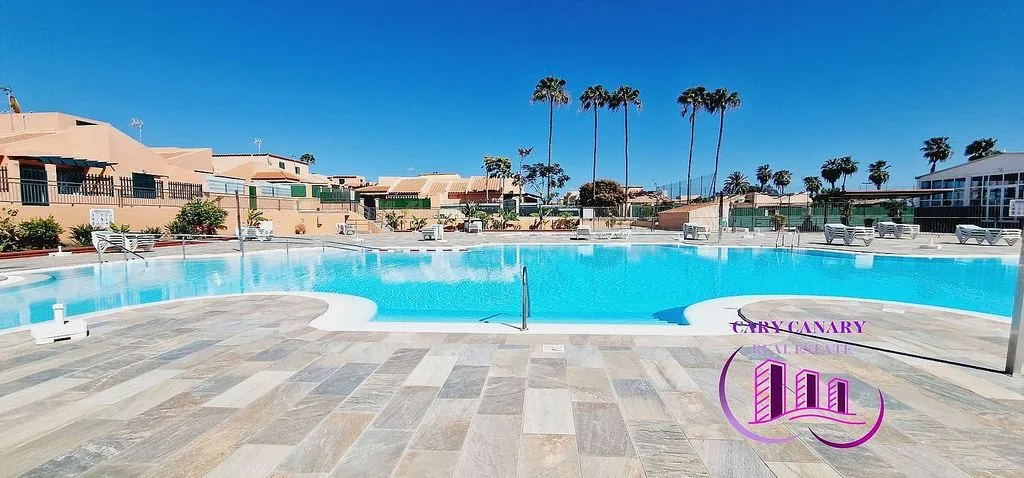 Bassein - Terraced House with Pool in Sonnenland