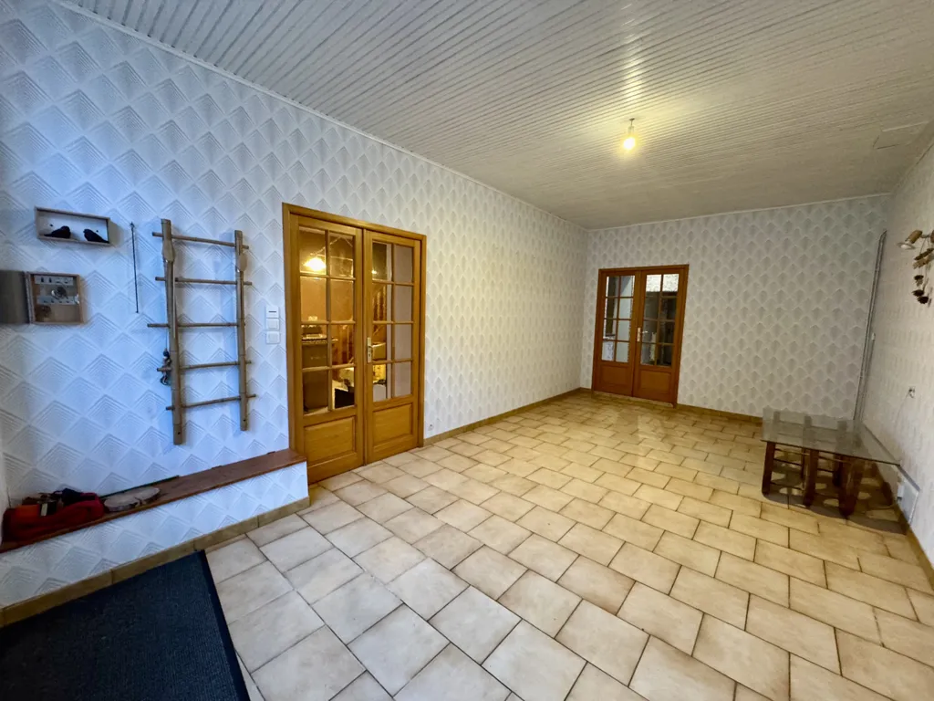 Esik - Stone House with Large Annex in Marcillac Centre