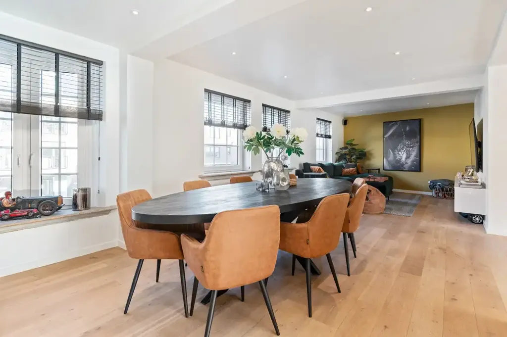 Dining Room - Duplex with Private Entrance and Terrace in Schilde