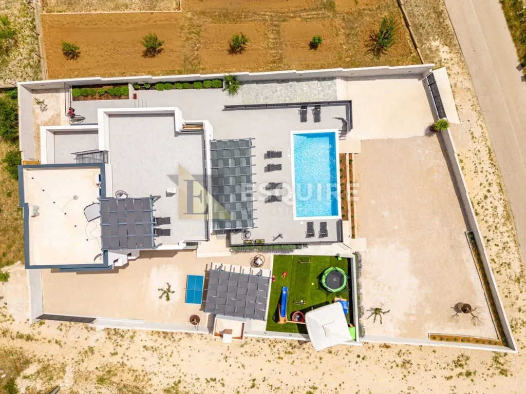 Õhuvaade - Luxury Villa with Pool in Tinj, Benkovac