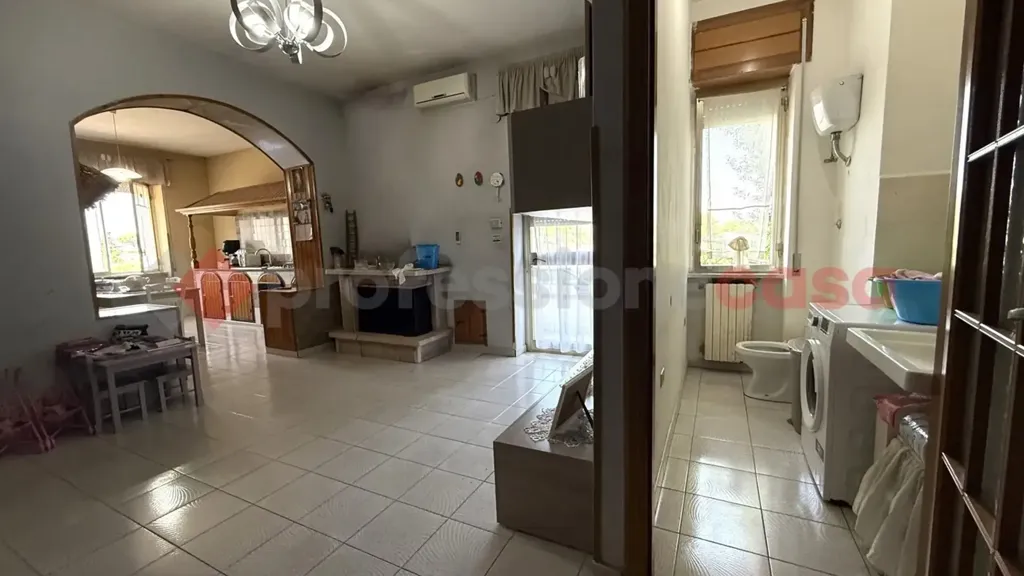 Cuisine - Spacious Apartment with Large Gardens in Paolisi