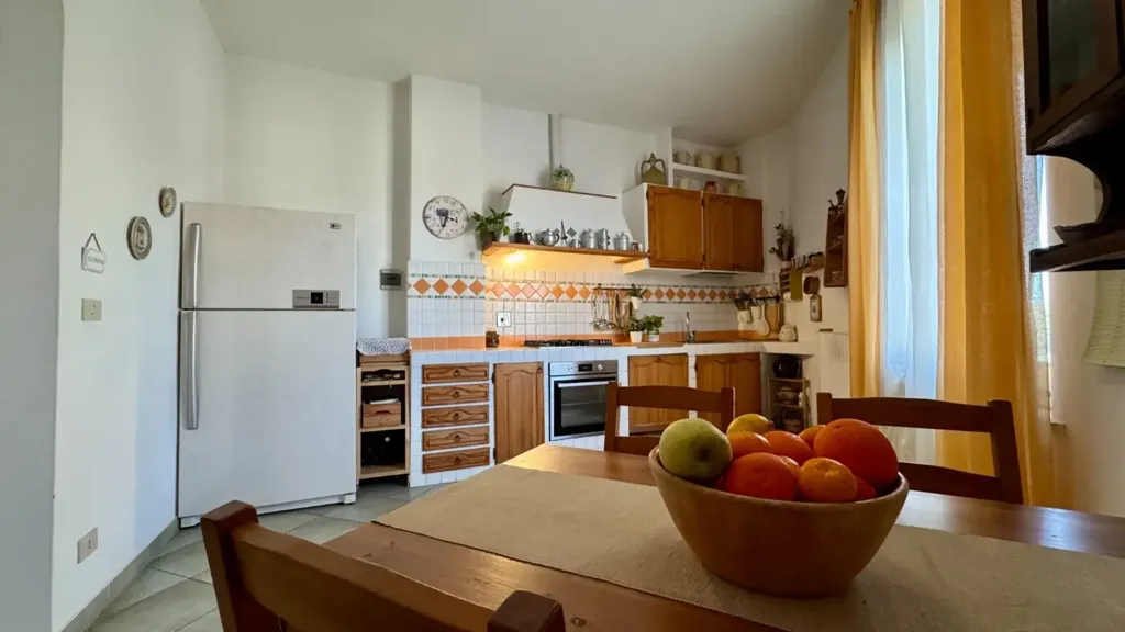 Köök - Central Apartment with Large Bedrooms in Empoli