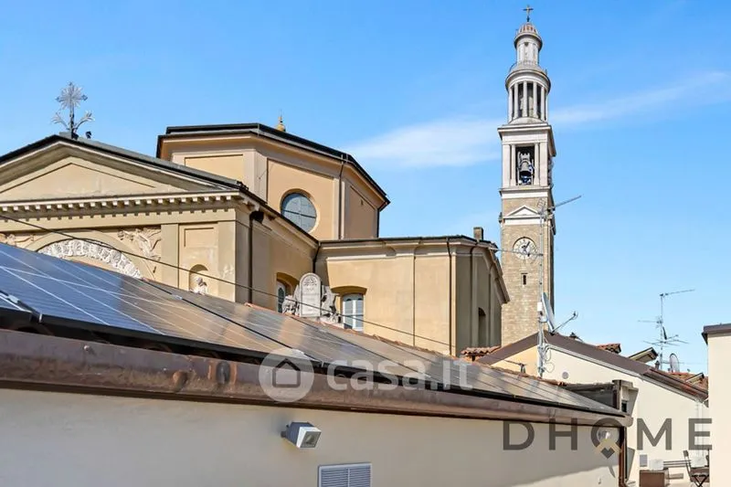 Terrace - Spacious 4-Bedroom Flat with Balcony in Seriate