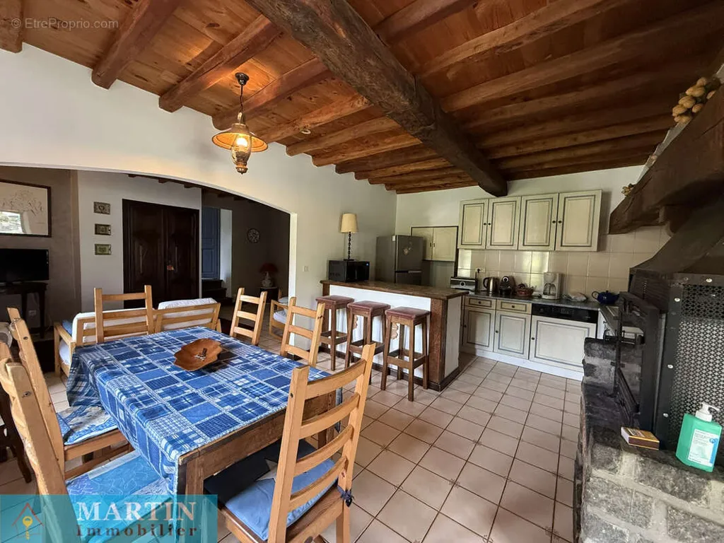 Sala da pranzo - Mas with River Access in Peaceful Hamlet