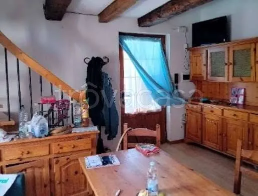 Salle à manger - Auctioned Apartment with Parking in Colico