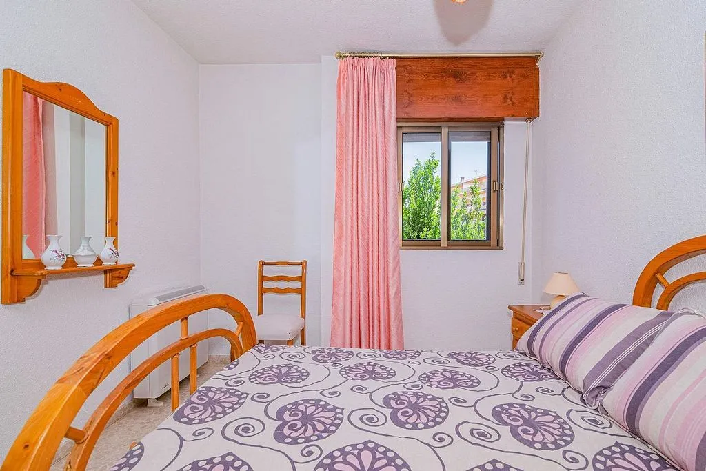 Magamistoad - Chalet with Pool and Garden in Cajar