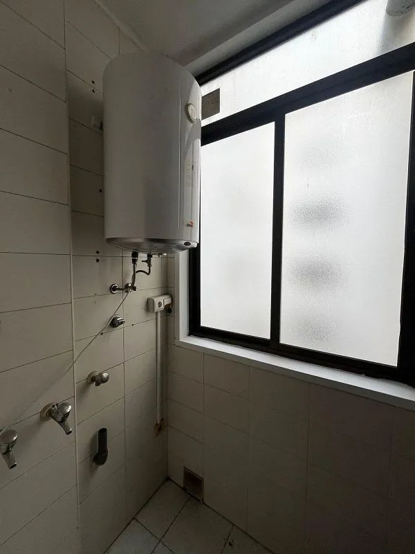 Bagni - Central District Apartment with Air Conditioning