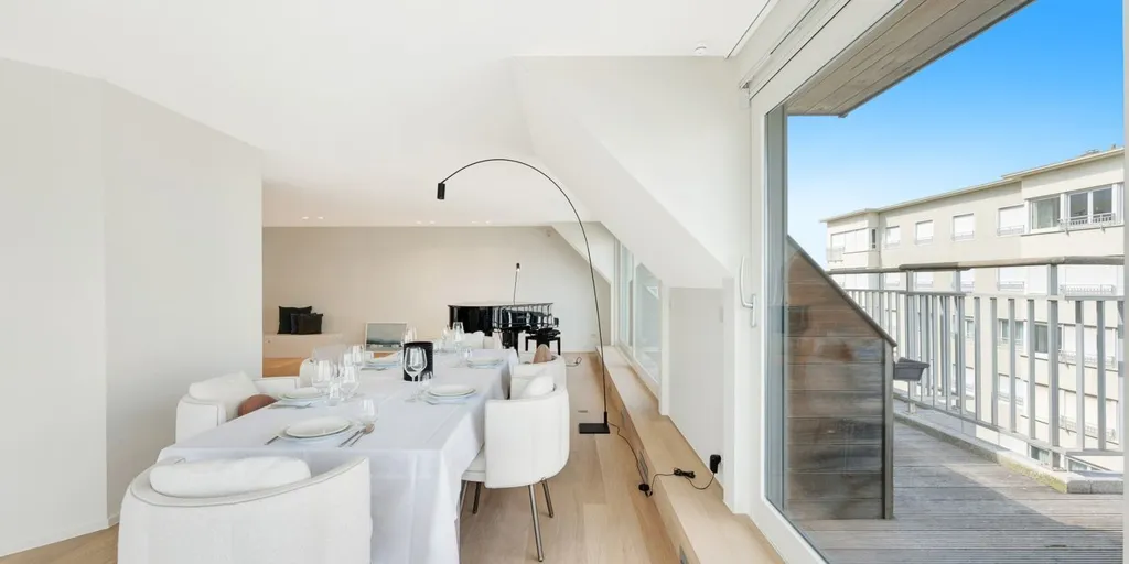 Salle à manger - Penthouse Ensoleillé avec Terrasses à Knokke