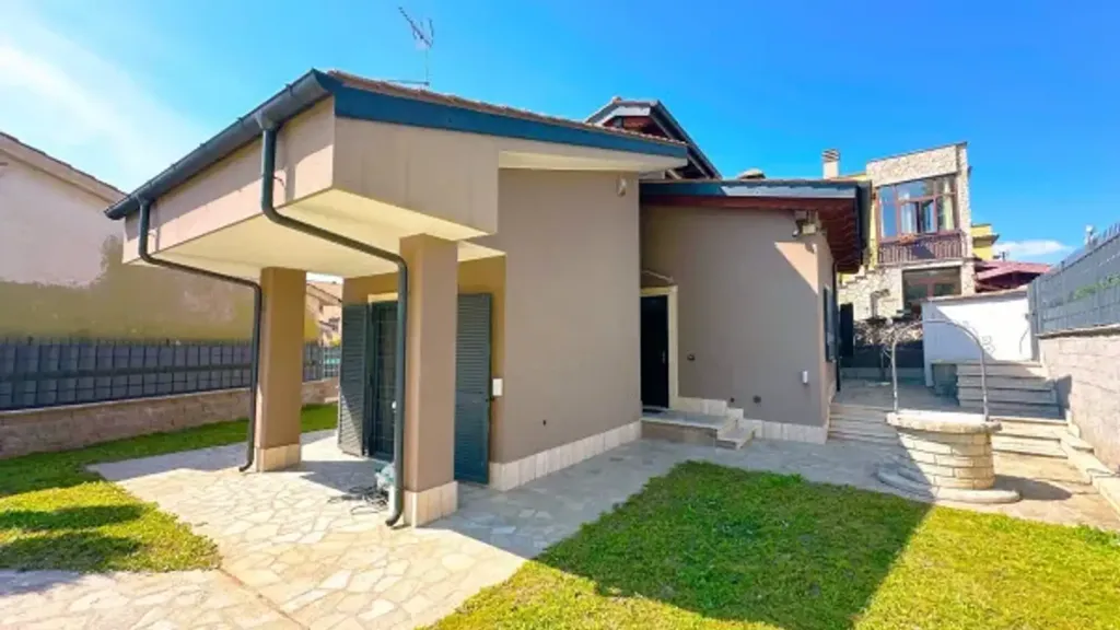 Välivaade - Rustic Villa with Pool in Collefiorito