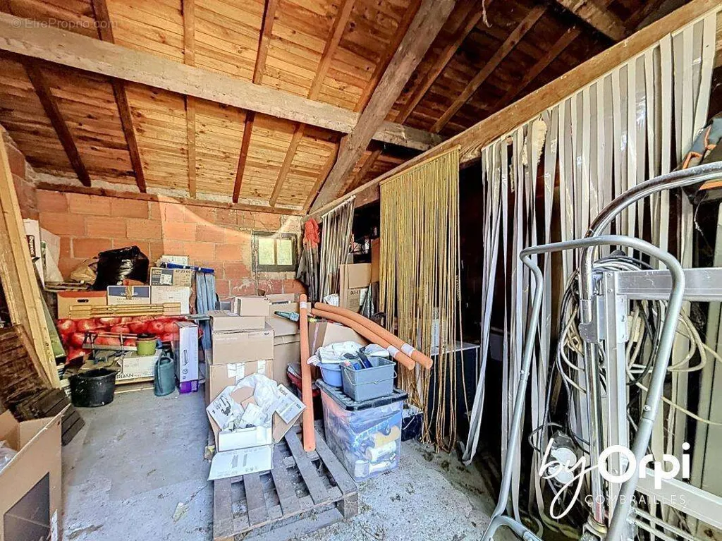 Utility Room - Flexible Maison with Garden in Montjoie