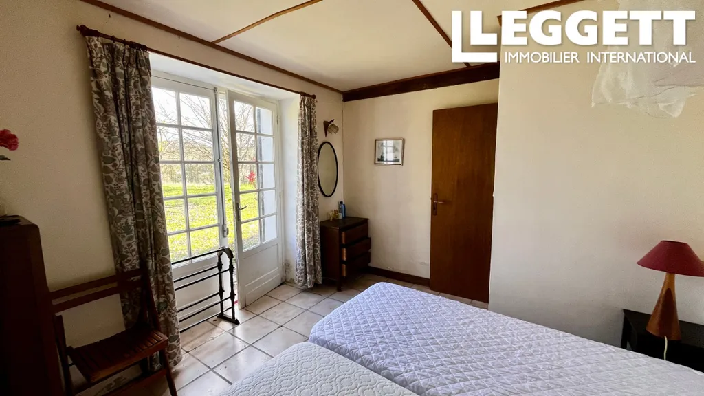 Magamistoad - Stone Farmhouse with Barn in Peaceful Countryside