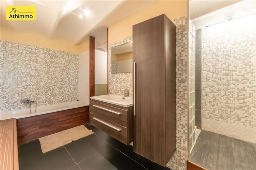 Salles de bain - Loft en Duplex avec Terrasse à Blicquy