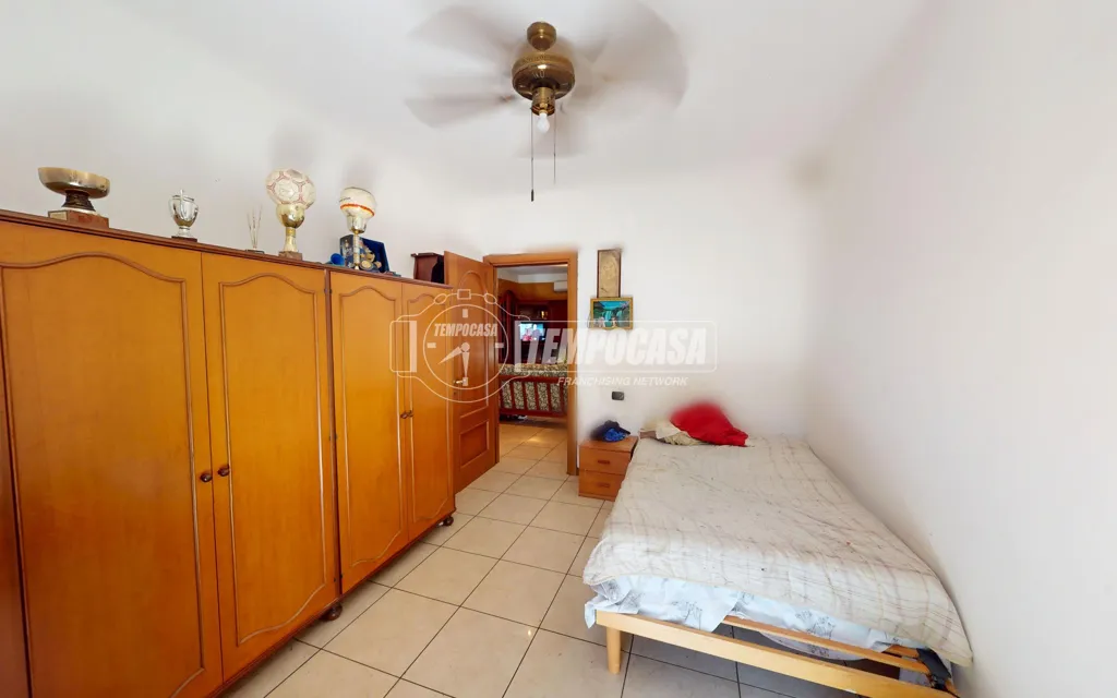 Camere da letto - Bright Trilocale with Balcony in Cinisello Balsamo