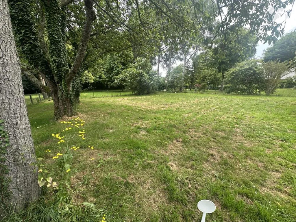 Aed - Buildable Plot with Garden in Plouër-sur-Rance