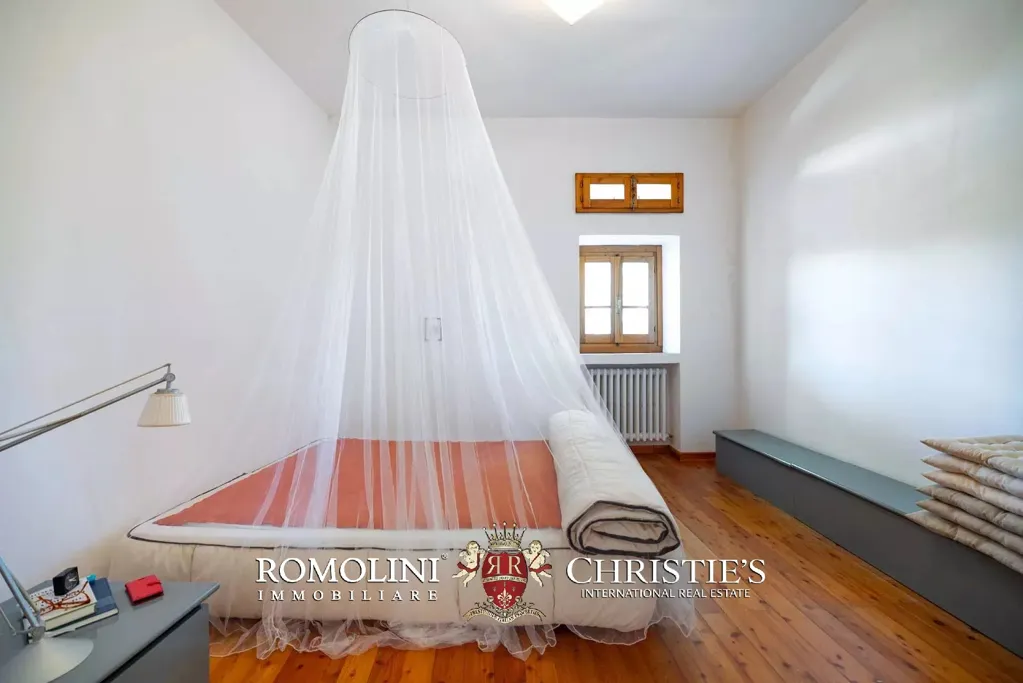 Magamistoad - Rustic Farmhouse with Panoramic Views in Chianti
