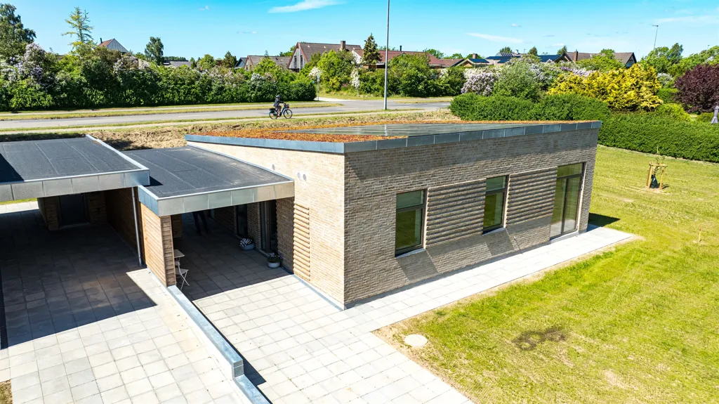 Õhuvaade - Contemporary Row House with Garden in Juelsminde