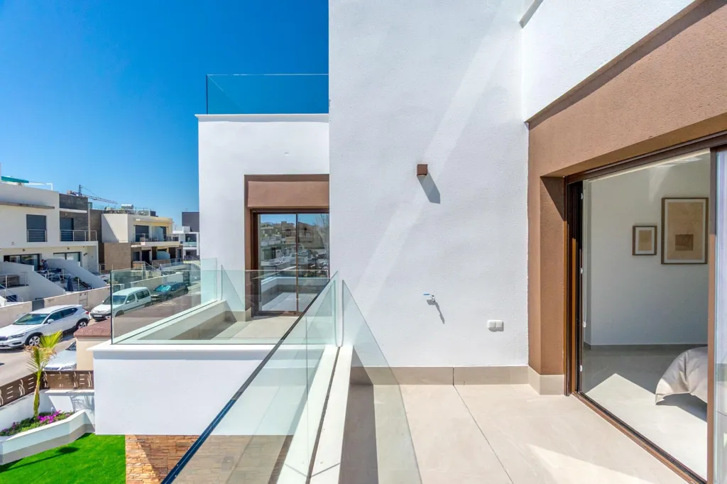 Balcon - New Villa with Private Pool in Benijófar