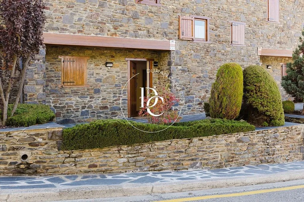 Extérieur - Renovated Villa with Pool in Ger, Catalonia