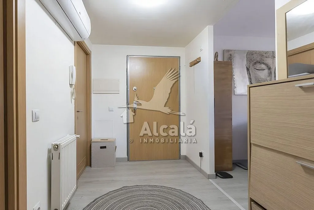 Entrée - 1-Bed Flat with Pool in Los Hueros