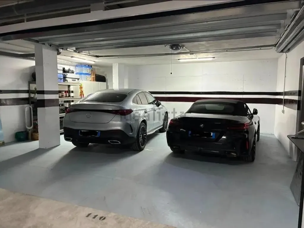 Garage - Penthouse with Pool in Los Dolses