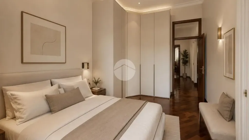 Bedrooms - Triplex with Double Exposure in Piazza Cola di Rienzo, Rome