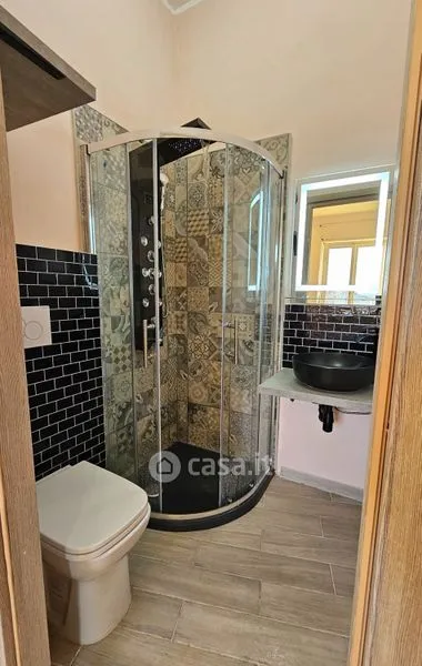 Salles de bain - Modern Trilocale with Balcony in Asti