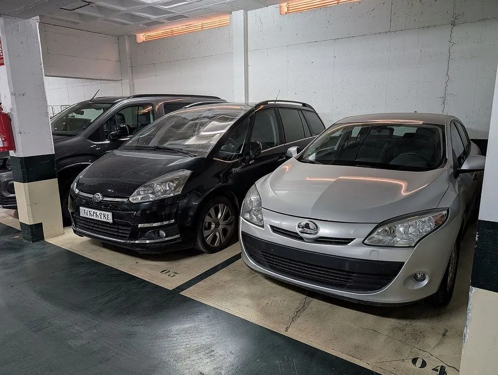 Garage - Luxury Flat with Terrace in Ciudad Real