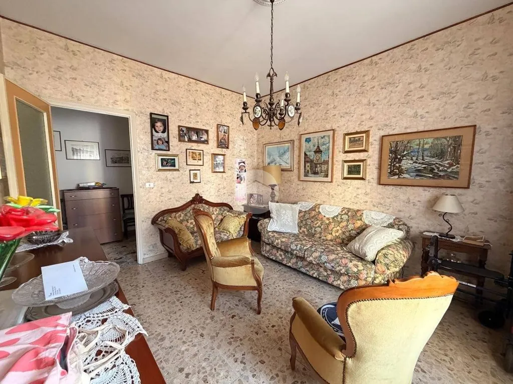 Elutuba - Apartment with Balcony in Lucento, Turin