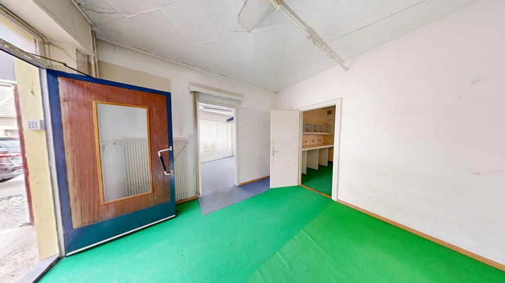 Ingresso - Commercial Space with High Visibility in Hirsingue