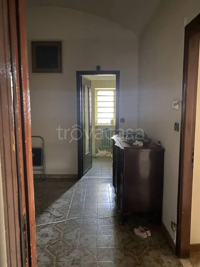 Entrée - Apartment with Balcony in Torino via Bessanese