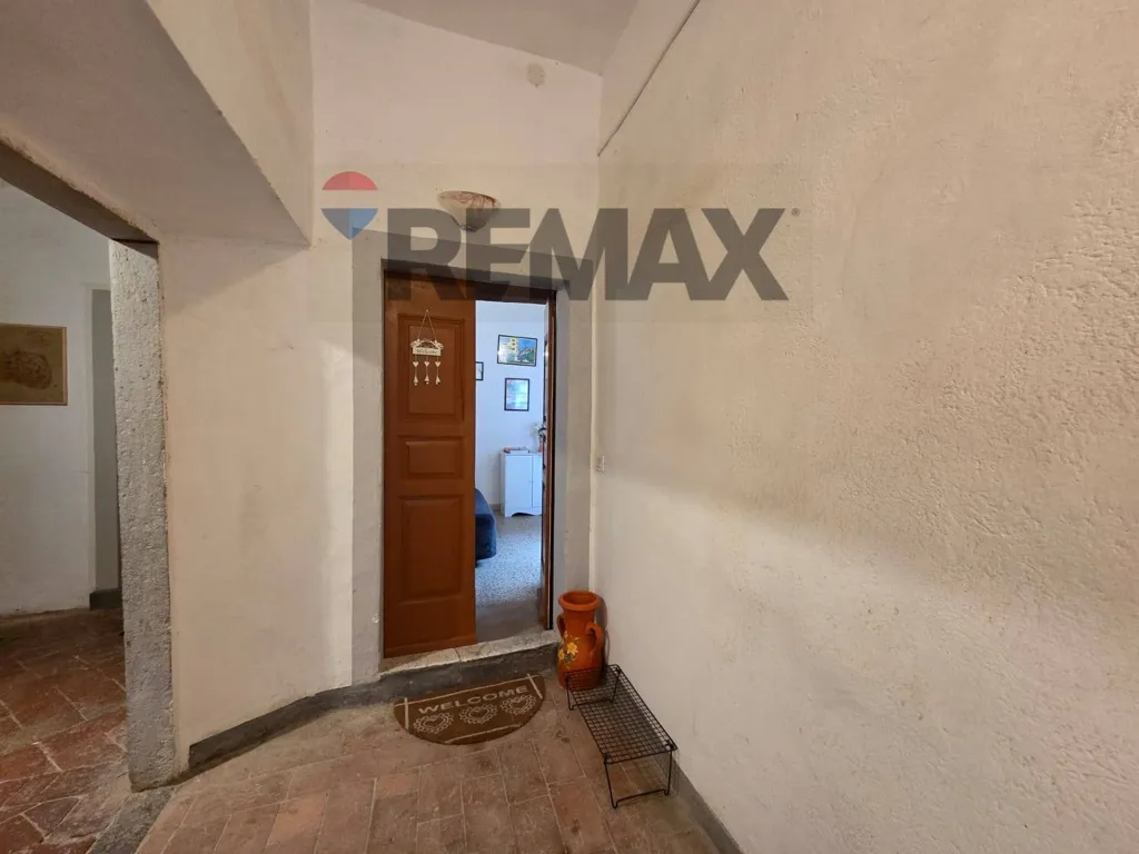 Esik - Tuscan-Style Apartment in Monteverdi Marittimo