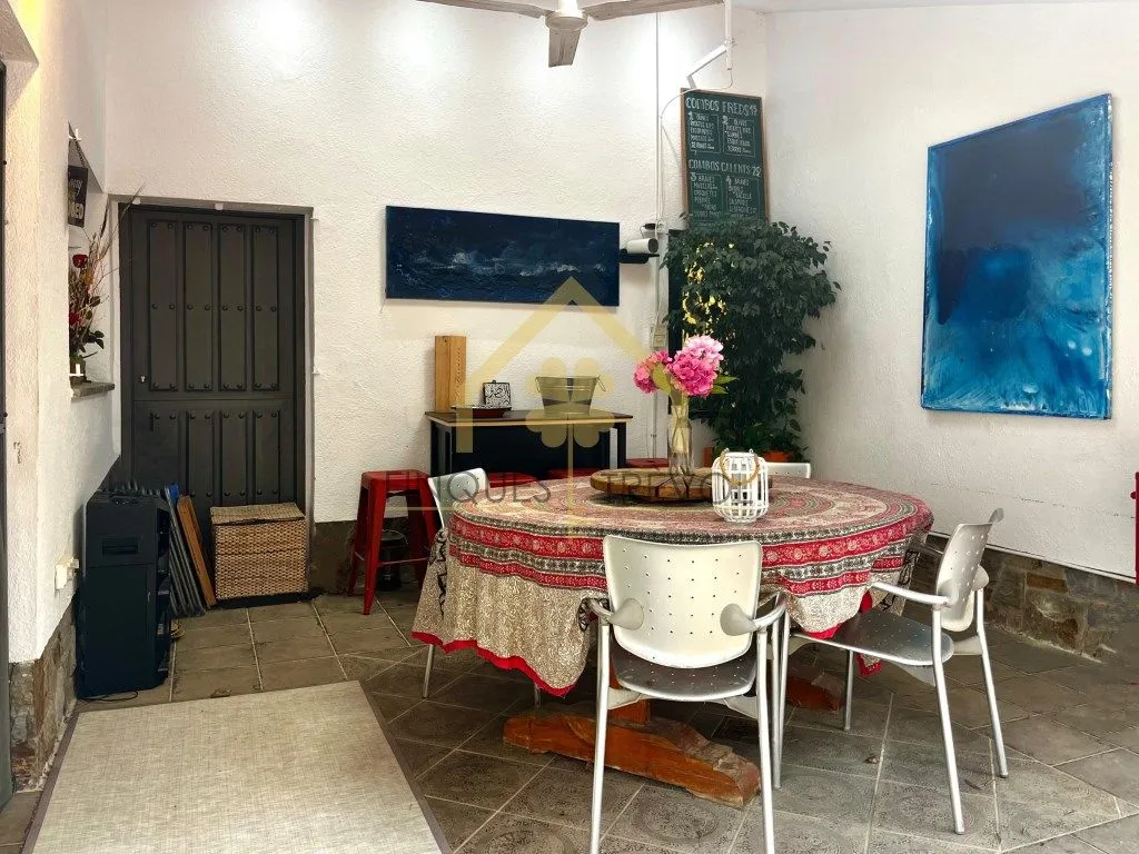 Dining Room - Luxury House with Pool in La Garriga