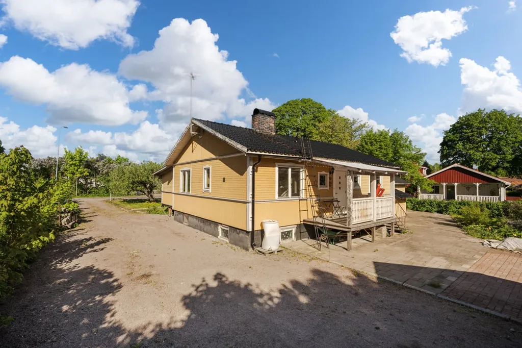 Exterior - 1-Plan Villa with Inglazed Terrace in Älvkarleby