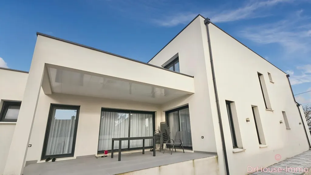 Välivaade - Modern House with Pool in Perrigny-lès-Dijon