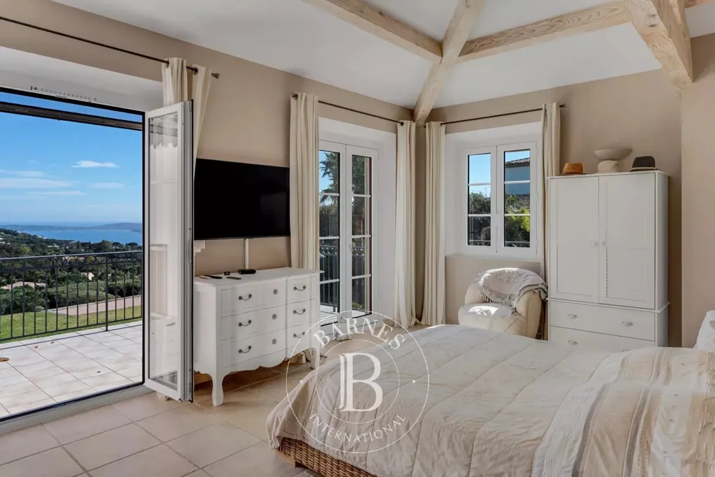 Magamistoad - Provençal House with Sea View in Grimaud