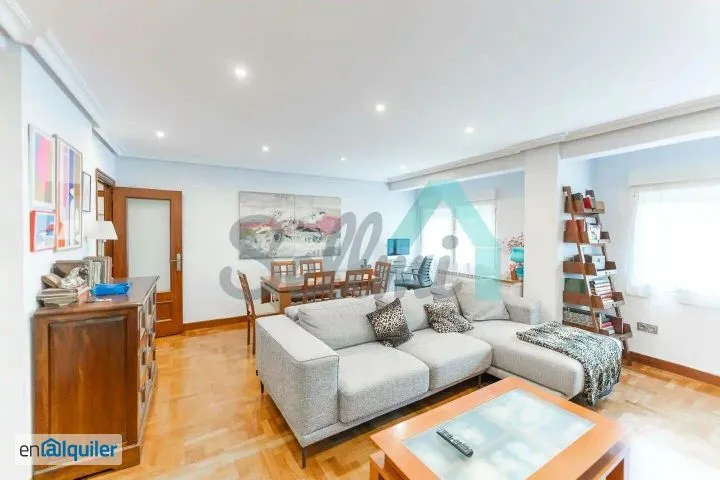 Elutuba - Furnished Apartment with Sea View in Gijón