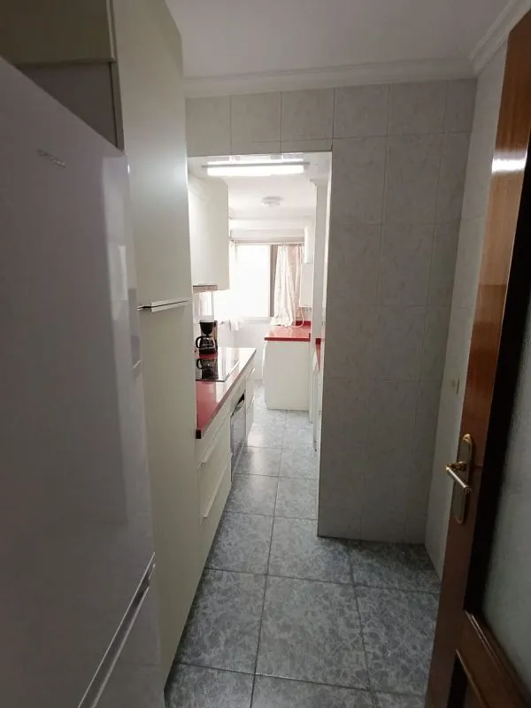 Köök - Furnished Flat with Air Conditioning in Rochelambert