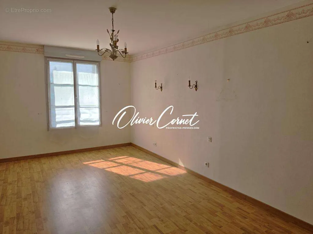 Toad - City Centre Flat with Balcony in Nogent-le-Rotrou