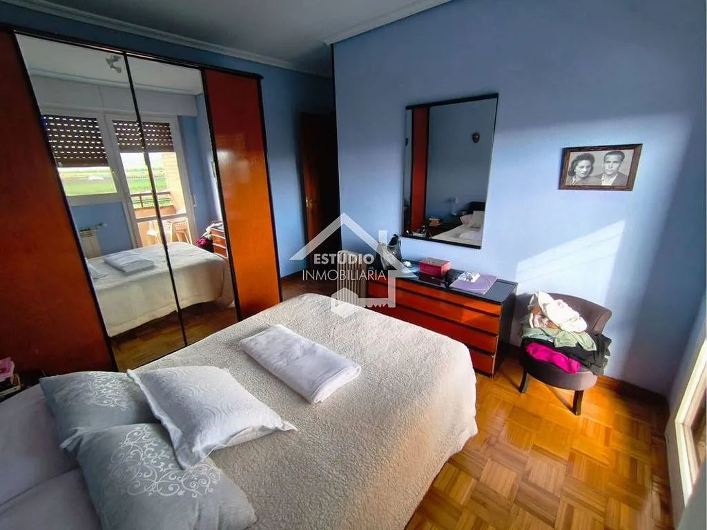 Chambres - House with Terrace and Garage in Mendavia
