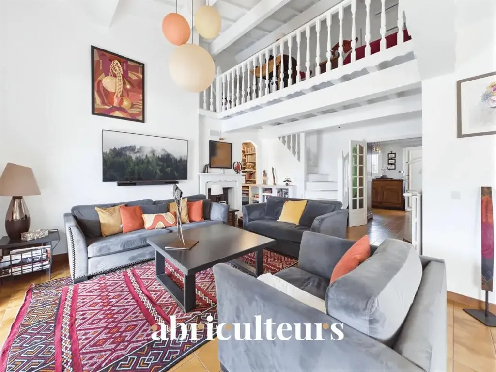 Séjour - Villa avec Piscine à Arles Trinquetaille