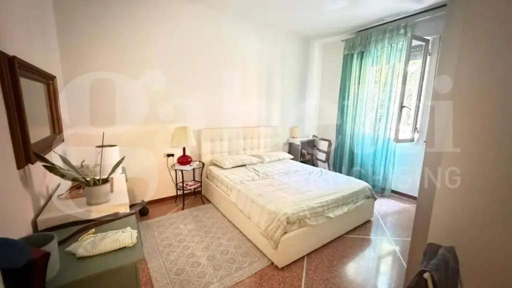 Camere da letto - Unfurnished Triplex with Balcony in Bologna