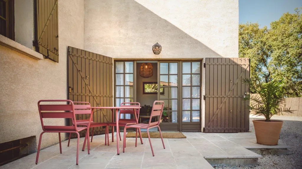 Terrasse - Villa avec Piscine à 3 Minutes d'Uzès